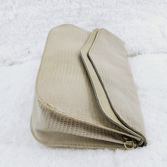 Beige Snake Skin Embossed Leather Clutch Shoulder Bag - Picture 6 of 8